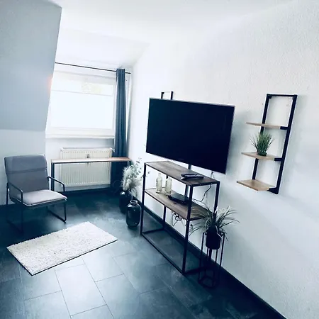 - Gästezimmer In