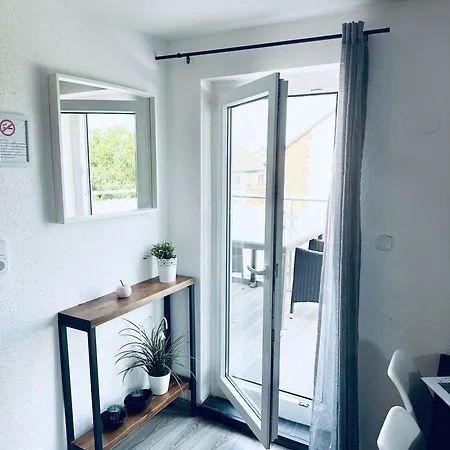 Apartamento Mit Balkon In