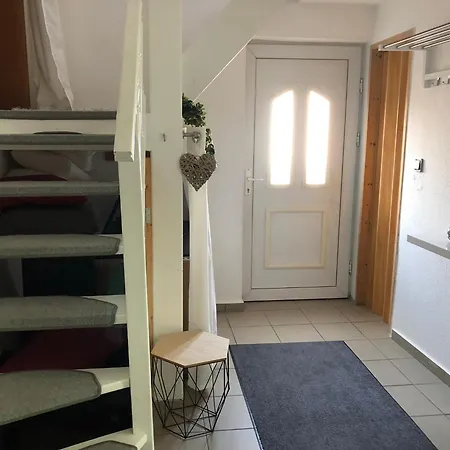 Mit Balkon In Apartment Calden