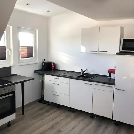 Apartment Mit Balkon In *