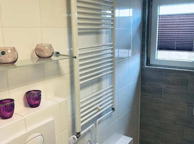 Mit Balkon In Διαμέρισμα *